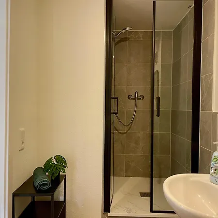 Odw Homes - 1-room Apartment, Newly Renovated *